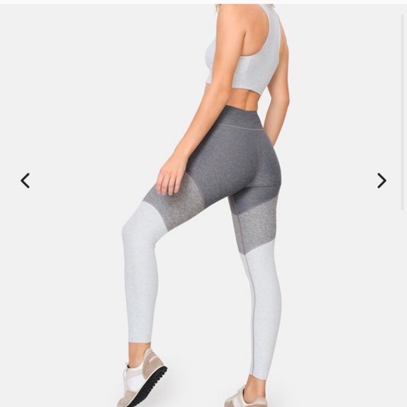 Outdoor voices leggings - Picture 3 of 3